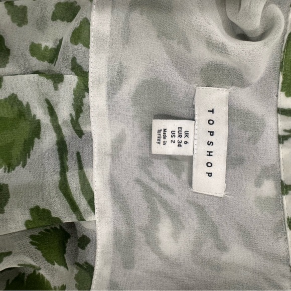 Topshop Green and White Patterned Blouse - Picture 8 of 8
